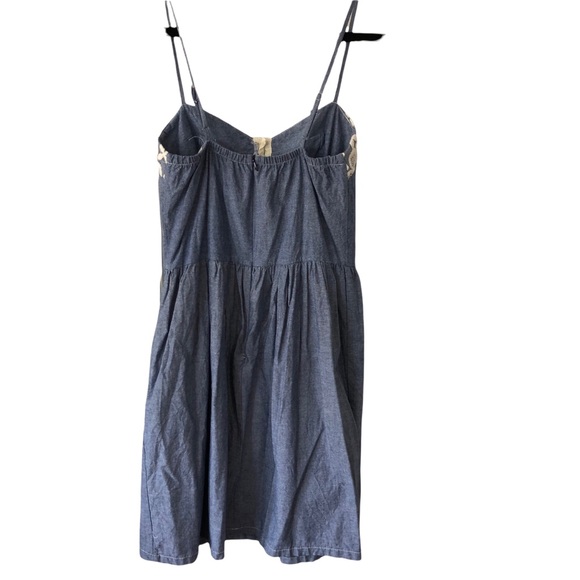 Spaghetti Strap Embroidered Bodice Chambray Dress - Picture 7 of 8